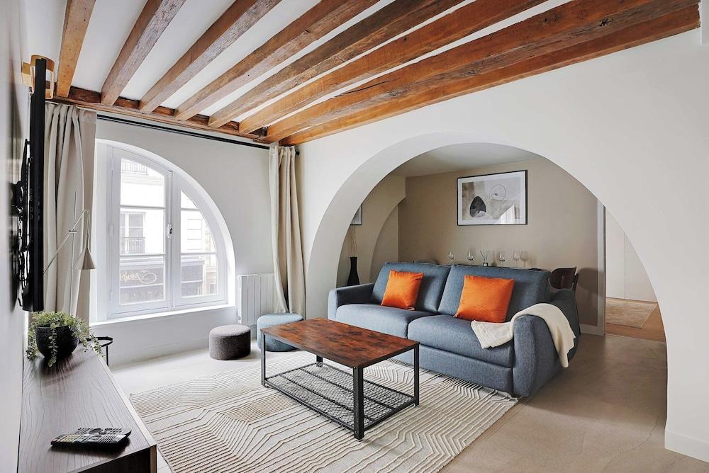 Cosy Apartment - 1br/4p - Les Halles - Tap to explore photos
