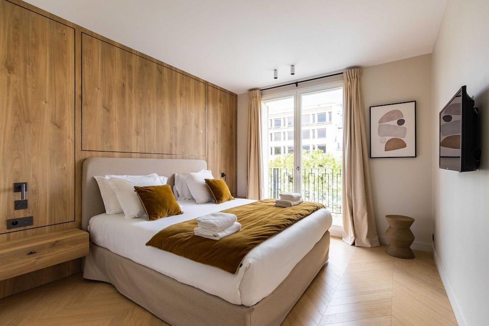Elegant Apartment - 3b/6p - Chaillot - Tap to explore photos