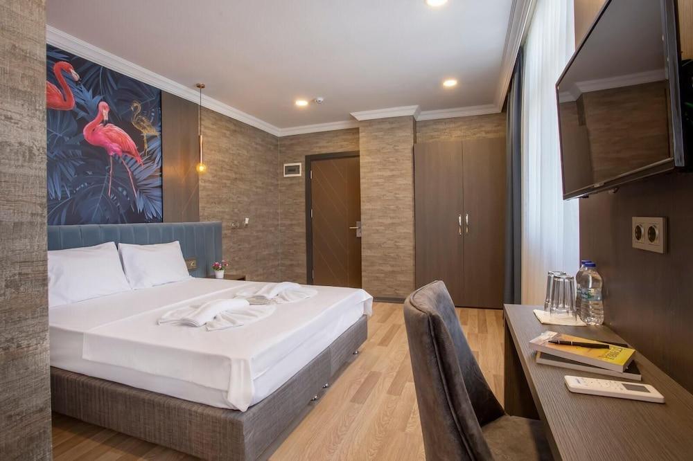 La Vie Suit Hotel Room Type - Standard Room, 1 Queen Bed