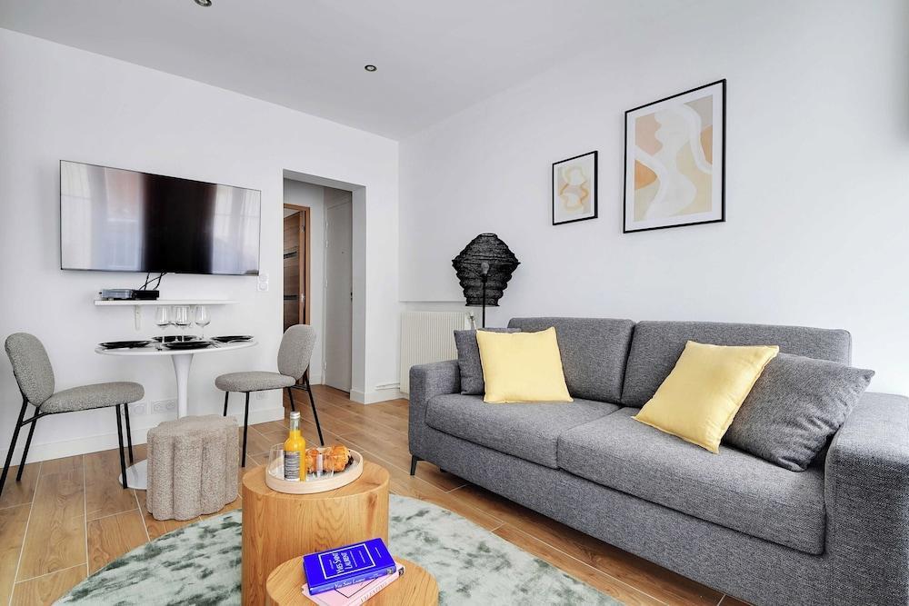 Welcoming Apartment - 1br/4p - Sacra-ca\"ur - Tap to explore photos