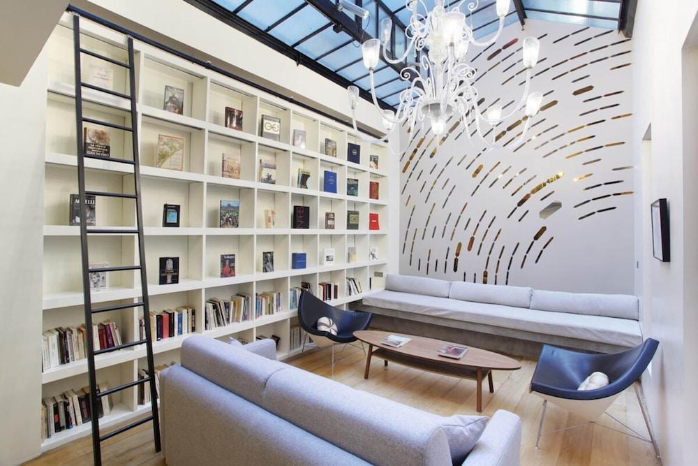 Superb Loft Center of Paris - Tap to explore photos