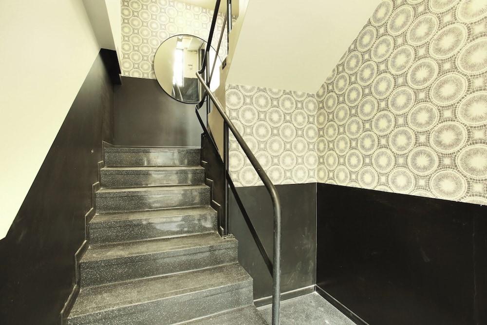 Charming & New Studio Center of Paris - Tap to explore photos