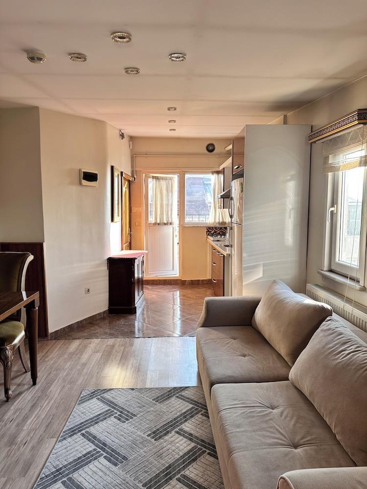 Taksim cozy apartments - Tap to explore photos