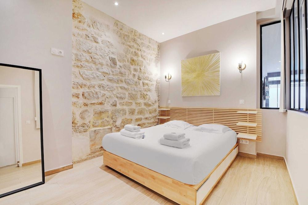 Welcoming Apartment - 2br/8p - Marche D'aligre - Tap to explore photos