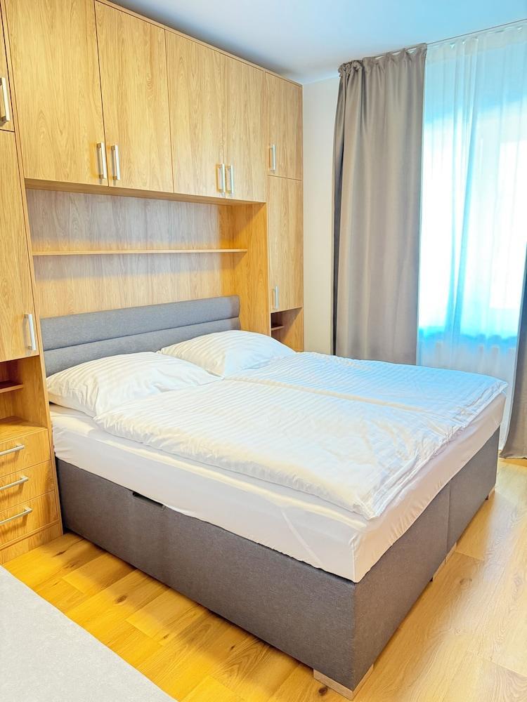 Parkside Apartments Prague Room Type - Superior Apartment