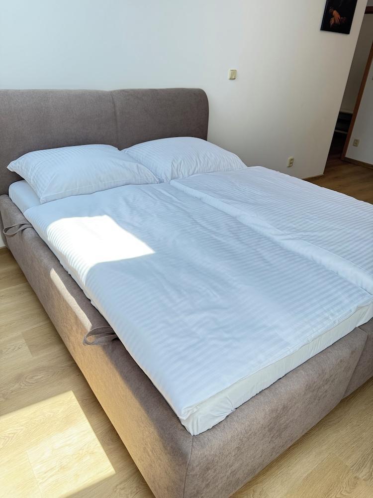 Parkside Apartments Prague Room Type - Family Studio