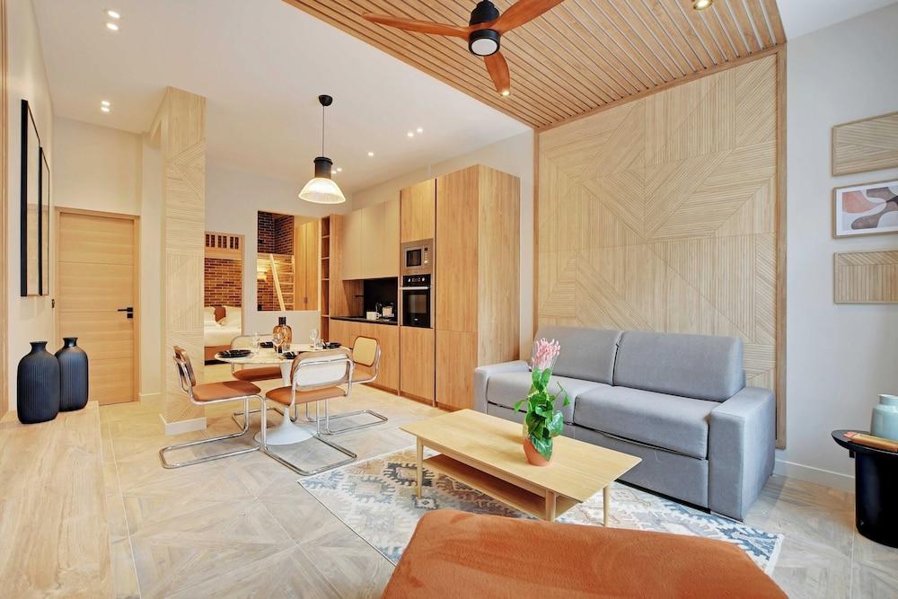 Amazing Apartment 1br/4p Sacre Coeur/ramey - Tap to explore photos