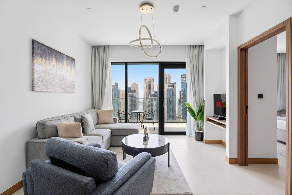 Vida Dubai Marina - 2302 1BR