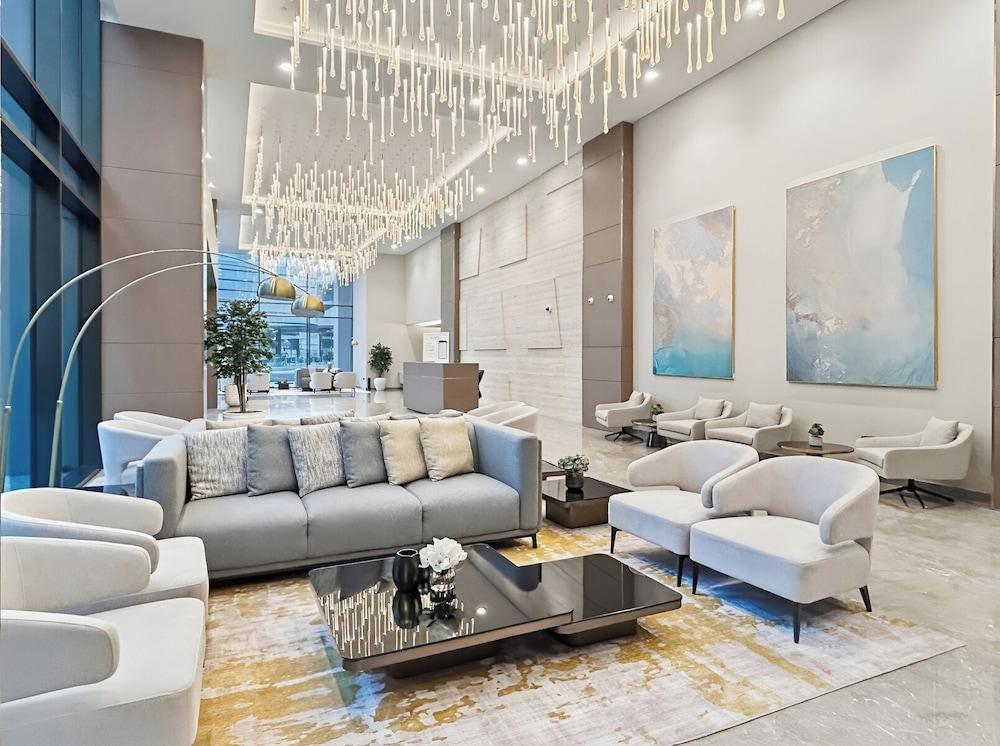 Elegant 3BR Canal & Burj Khalifa Views