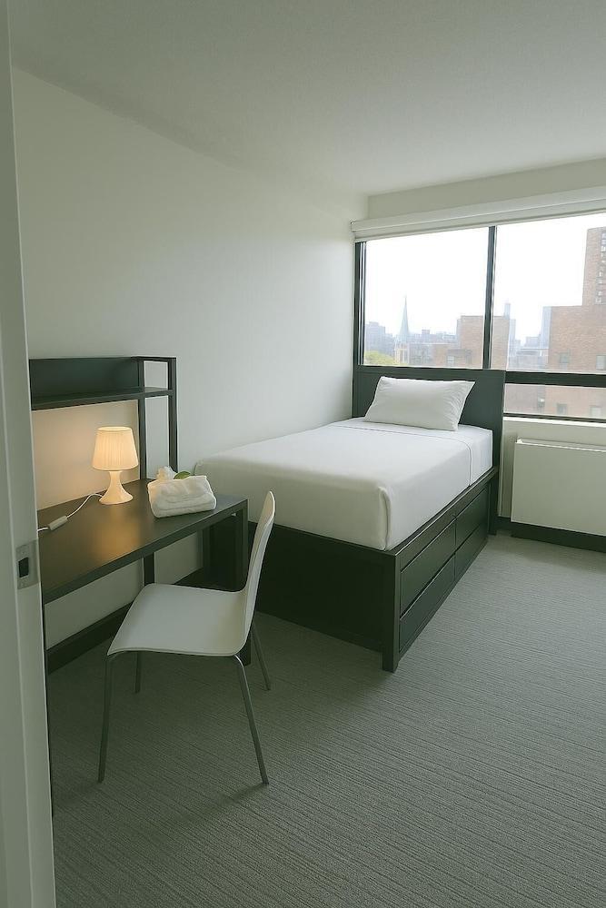 Parkside Student Residence - Tap to explore photos