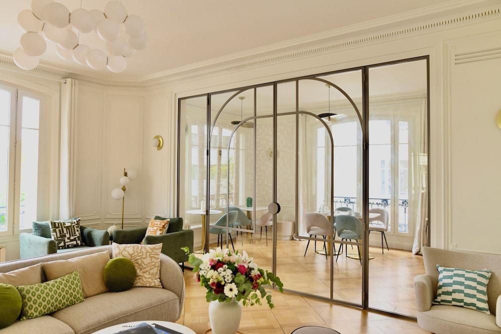Maison Scheffer 𝗕𝗢𝗢𝗞 Paris Guest House 𝘄𝗶𝘁𝗵 𝗙𝗥𝗘𝗘 𝗖𝗮𝗻𝗰𝗲𝗹𝗹𝗮𝘁𝗶𝗼𝗻