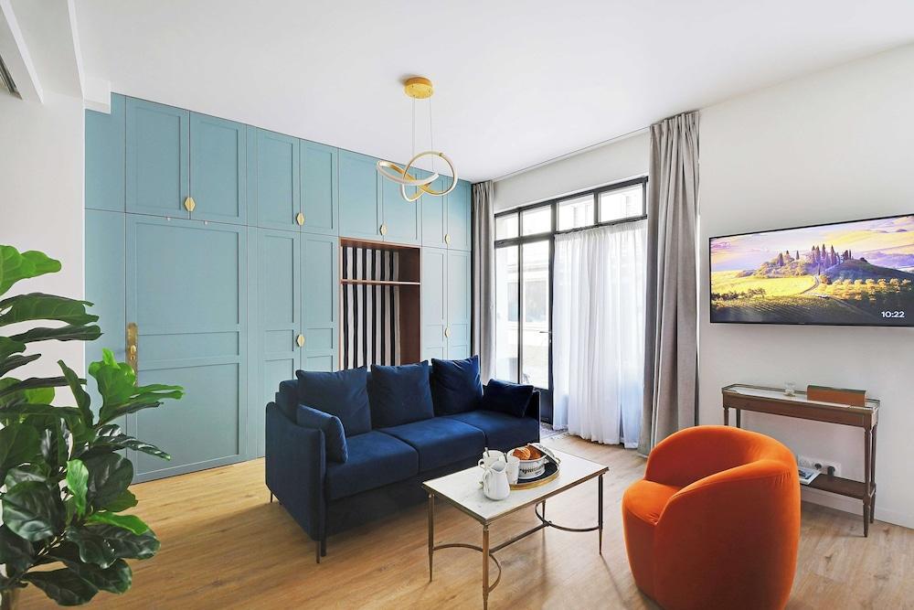 Magnificent Apartment -2br6p- Ecole Militaire