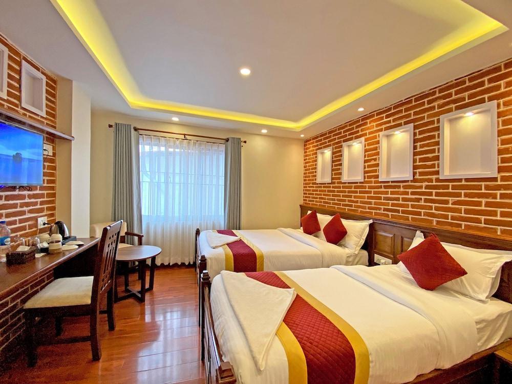 Hotel Shivay Pvt. Ltd. Room Type - Deluxe Double or Twin Room, City View Hotel Shivay Pvt. Ltd. Room Type - Deluxe Double or Twin Room, City View