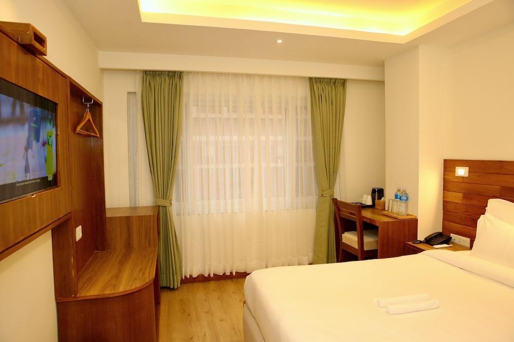 Hotel Harsha Nepal Room Type - Deluxe Queen