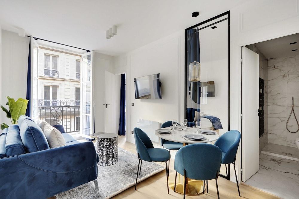 Serene Apartment - 1br/4p - Bonne-nouvelle - Tap to explore photos