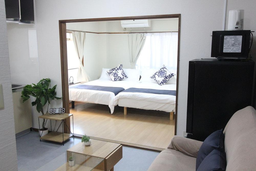 LUANA Shinnakano Room Type - Business Triple Room, Multiple Beds, Non Smoking (202) LUANA Shinnakano Room Type - Business Triple Room, Multiple Beds, Non Smoking (202)