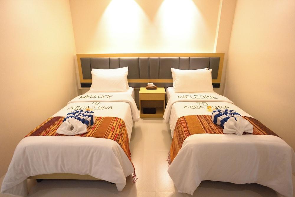 Aqua Luna Dhangethi Room Type - Deluxe Twin Room