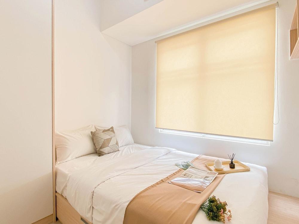 Basic Style And Compact 2Br Apartment At Vittoria Residence Room Type - Standard Apartment