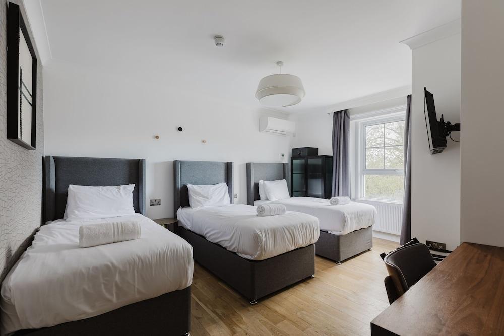 Camden Road Hotel Room Type - Standard Triple Room, Ensuite