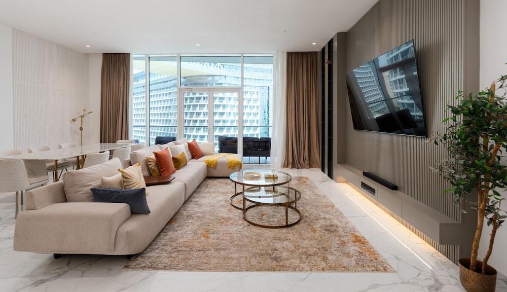 Oceana Residences - Mint Stay - Tap to explore photos