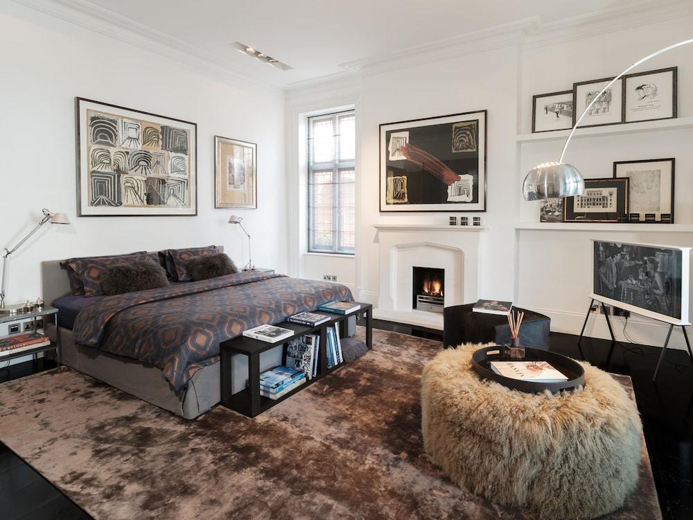 Luxury Suite in Cadogan Square 1