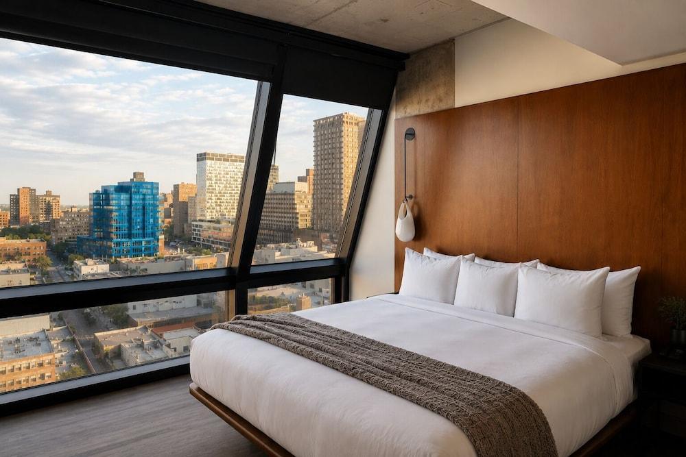 The Merchant Hotel Lower East Side Room Type - High Floor City View King