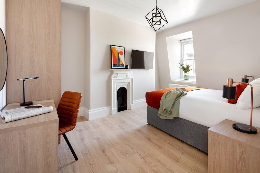 Marlin Westminster Apartments Room Type - Deluxe Apartment, 3 Bedrooms Marlin Westminster Apartments Room Type - Deluxe Apartment, 3 Bedrooms