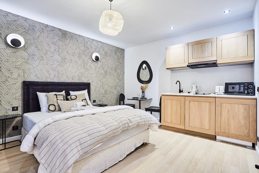 Superb Studio in the Center of Paris/opera