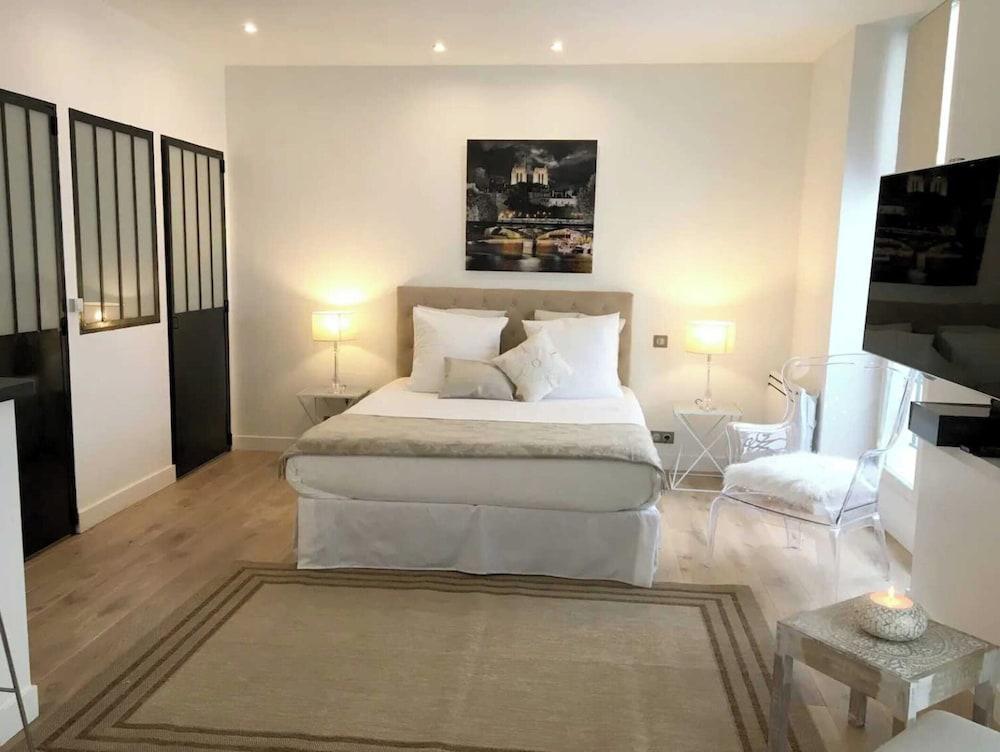 Beautiful Apartment - Galeries Lafayette - Tap to explore photos