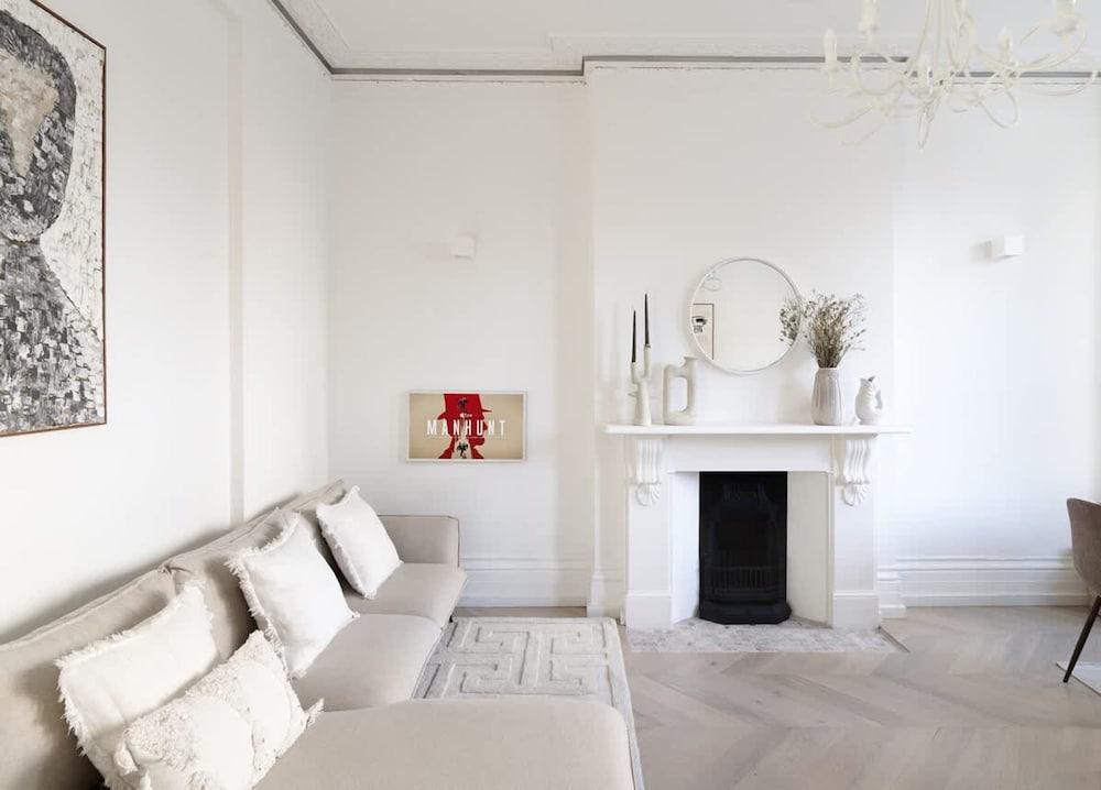 Sophisticated Notting Hill 2bed