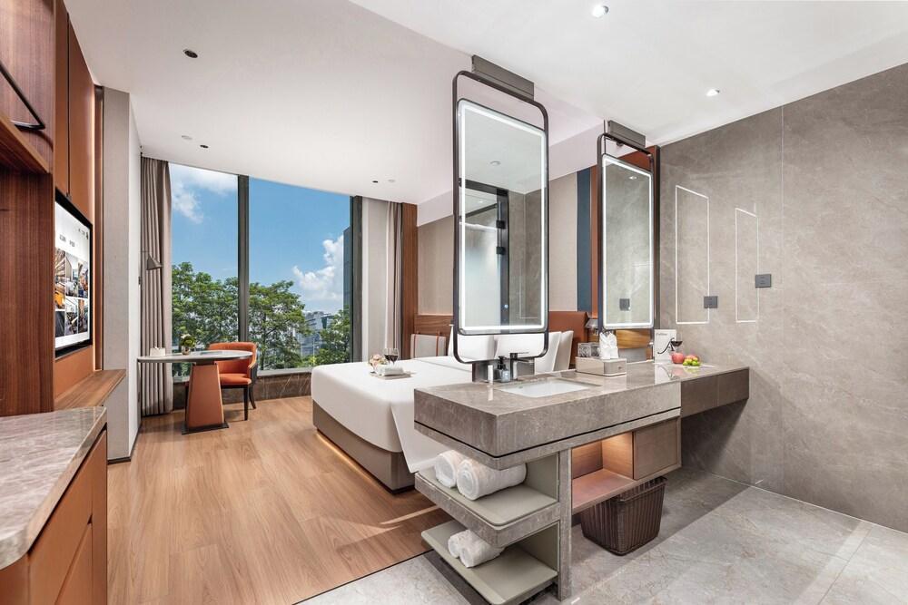 From·K Hotel Pazhou - Tap to explore photos