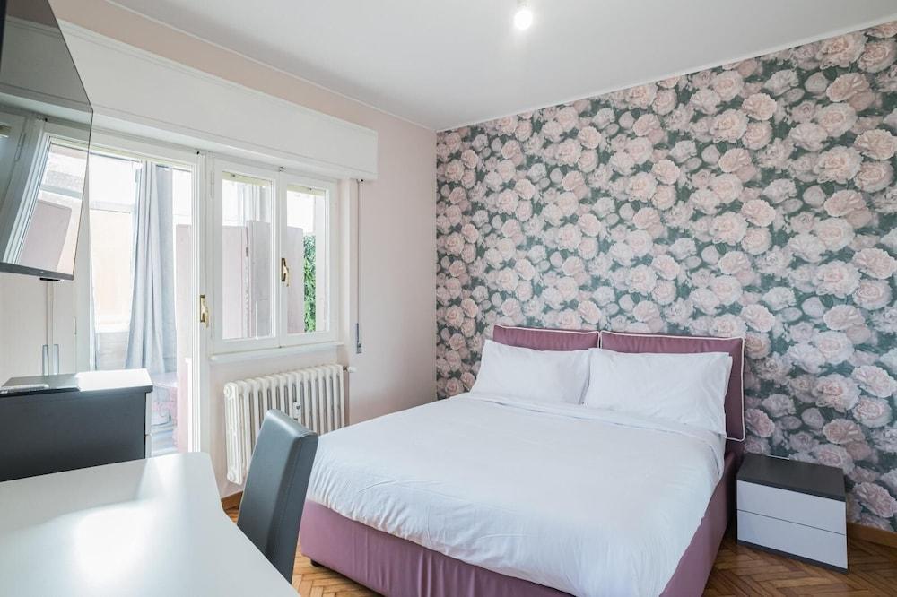 B&B Damagi Room Type - Double Room, Balcony, City View
