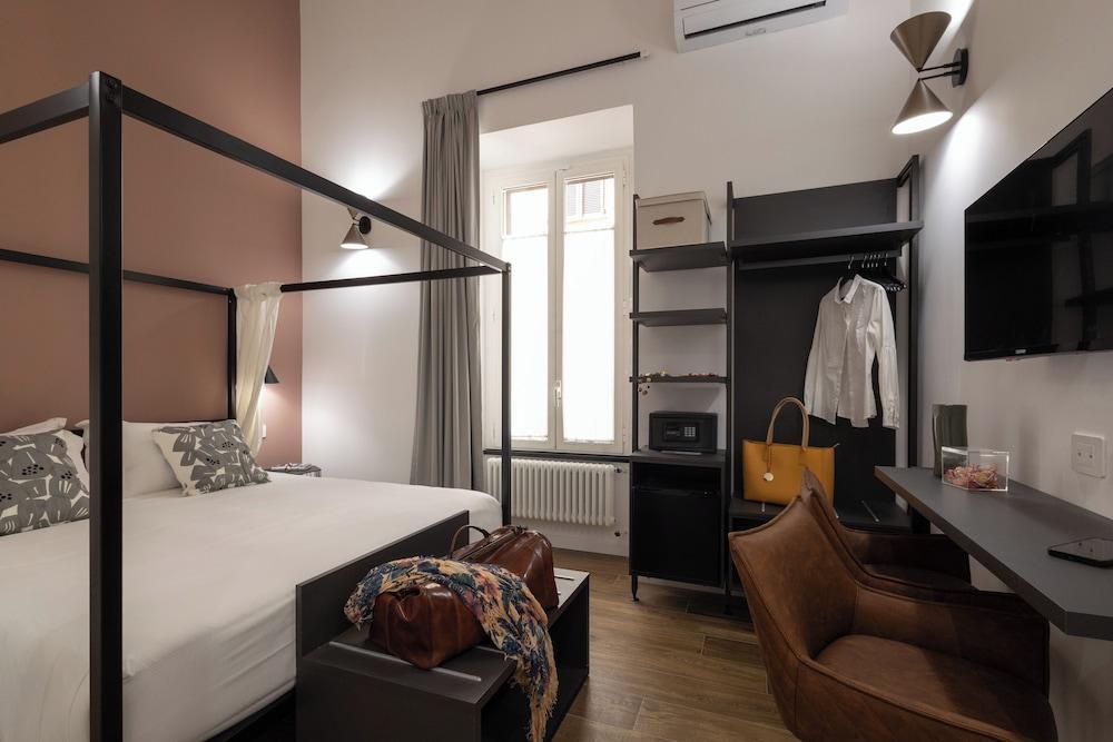 Style & Stone Guest House Room Type - Design Room, Non Smoking, Private Bathroom