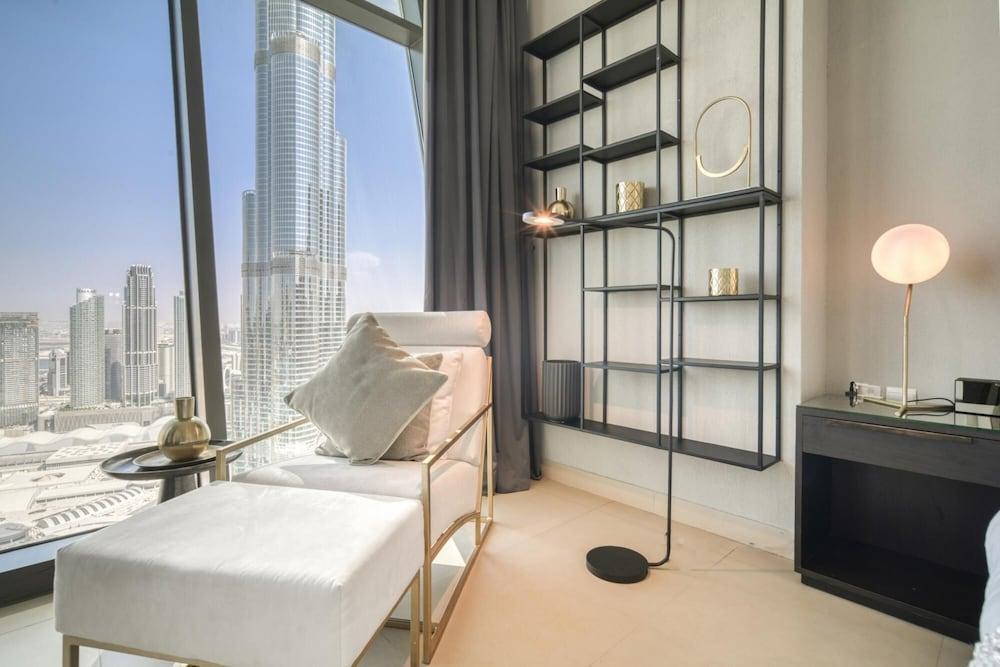 Contemporary Apt With Burj Khalifa View - Tap to explore photos