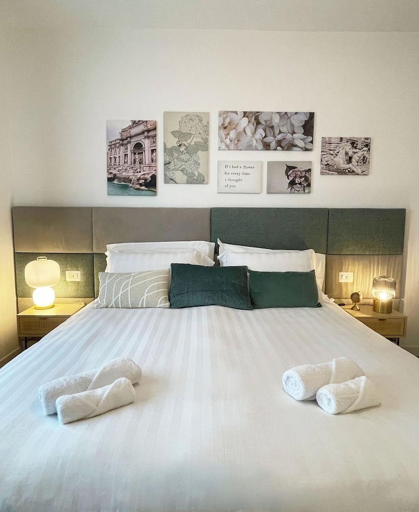 B&B Domus Teano Room Type - Deluxe Quadruple Room