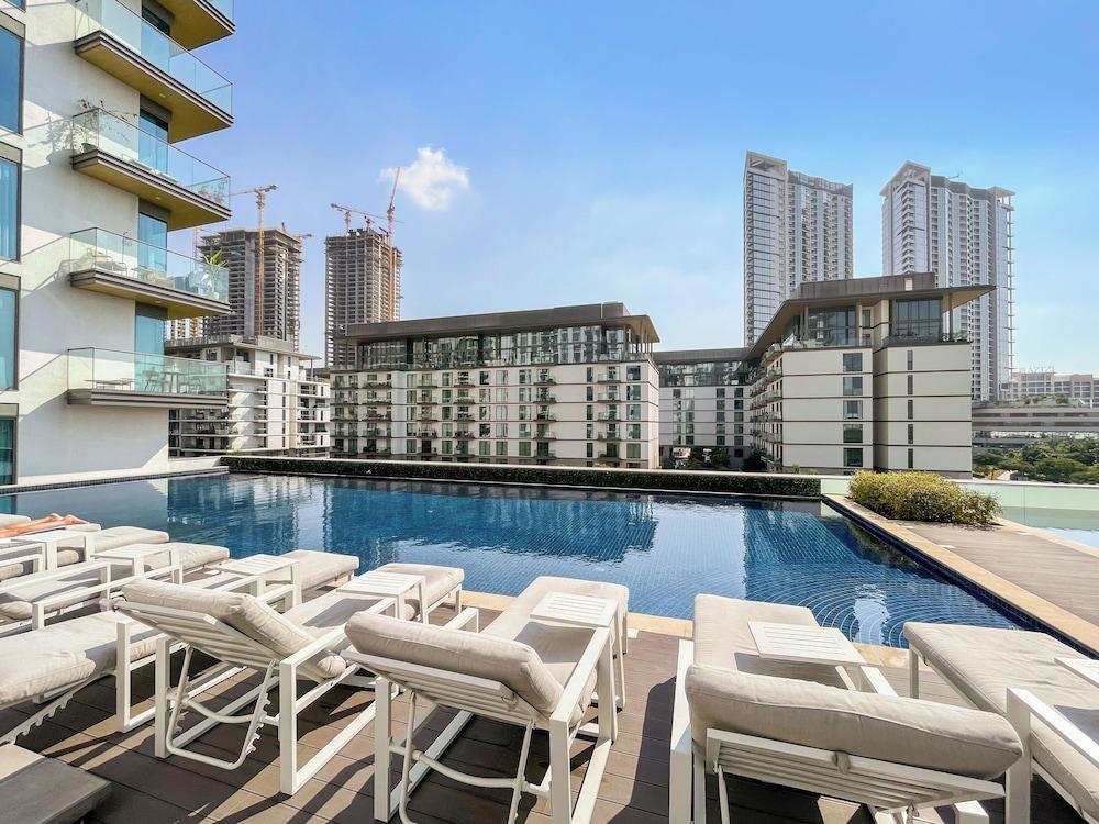 Silkhaus Sobha Hartland Greens - Tap to explore photos