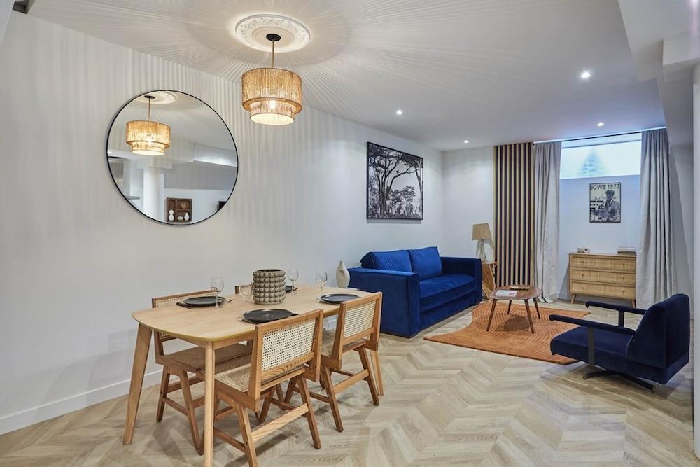 Charming & Modern Duplex Apartment Center of Paris