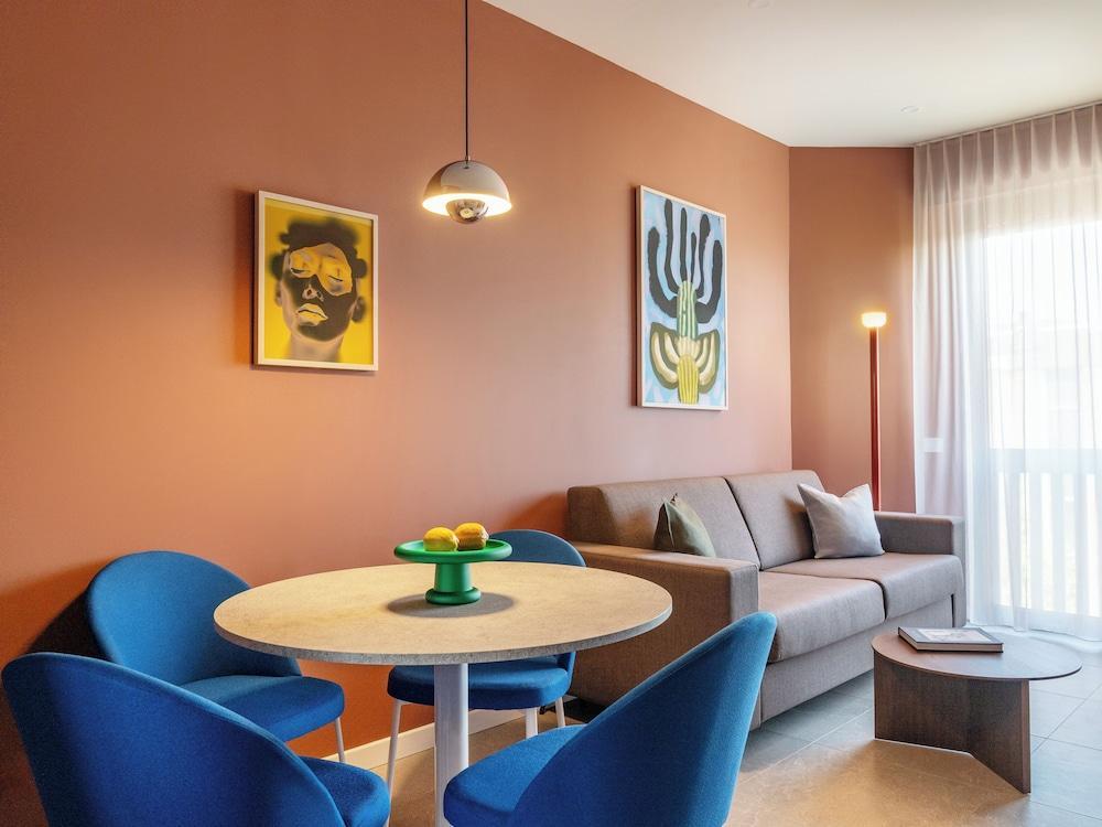 Numa Rome Trastevere Room Type - 2 Bedroom Apartment with Balcony Numa Rome Trastevere Room Type - 2 Bedroom Apartment with Balcony