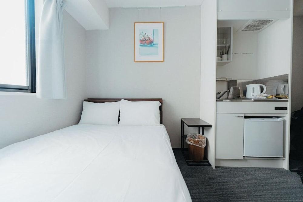 HOTEL LiVEMAX Shiodome Room Type - Single Room, Non Smoking, Kitchenette