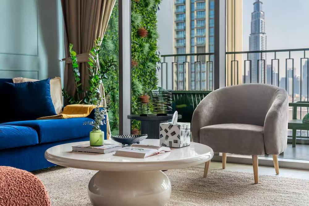 Rove Haven Crown 4BR Burj Dubai Mall - Tap to explore photos