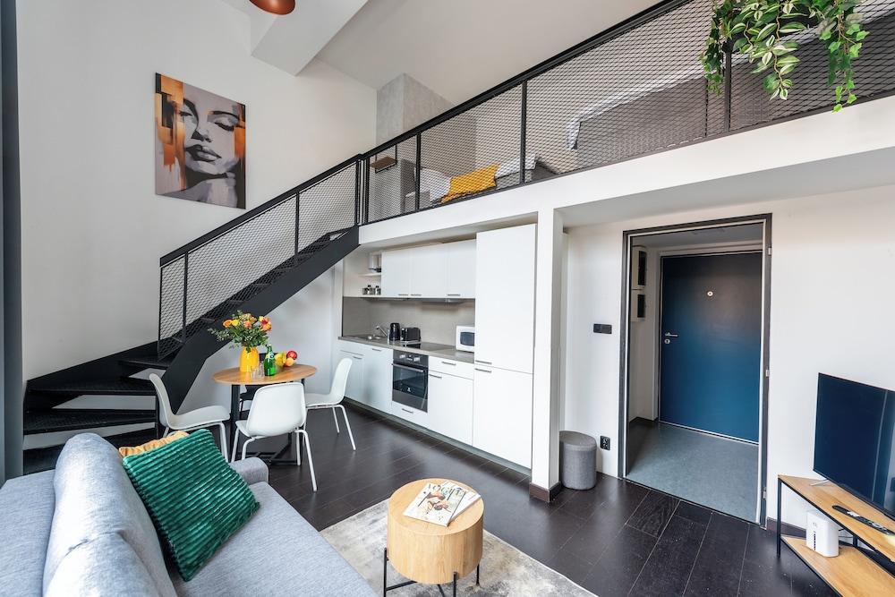 Cozy apartment near Karlín Square