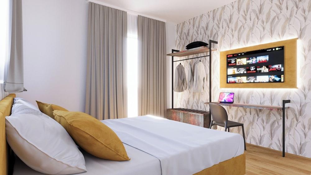 The Place Vaticano 278 Room Type - Basic Double or Twin Room