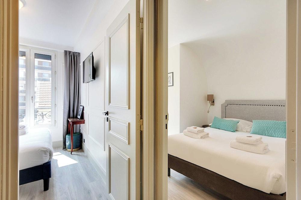 Modern Apartment With Balcony - 2br/6p- Roquette - Tap to explore photos
