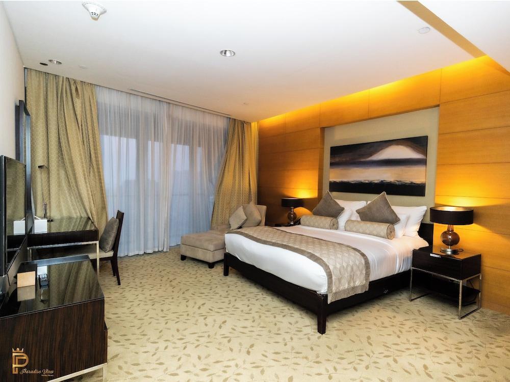 Paradise View Holiday Homes L.L.C. Room Type - Exclusive 3BR with Burj & Fountain View Paradise View Holiday Homes L.L.C. Room Type - Exclusive 3BR with Burj & Fountain View
