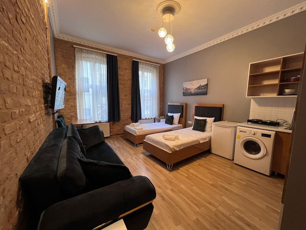 Pera Nova House Room Type - Standard Twin Room