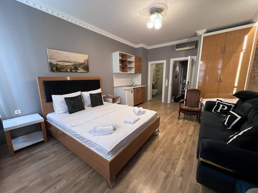 Pera Nova House Room Type - Standard Room
