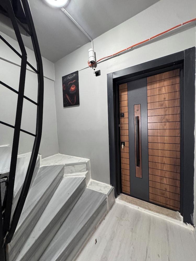 The Old Bazaar Suites Apartment - Tap to explore photos