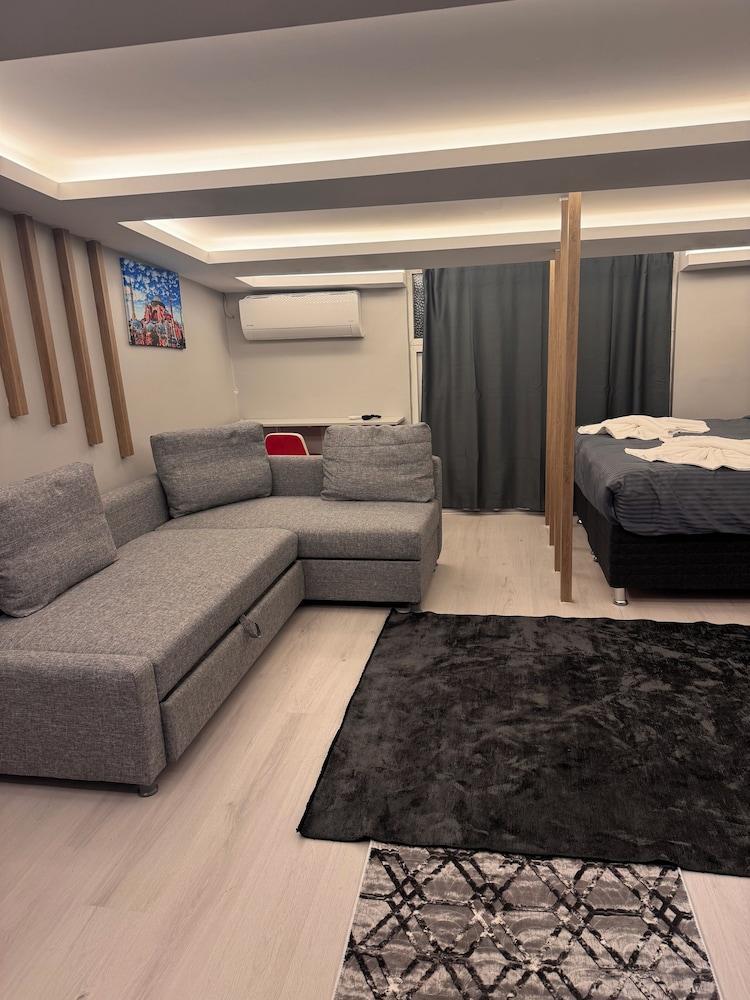 VEFA HISTORICAL SUITES HOTEL - Tap to explore photos