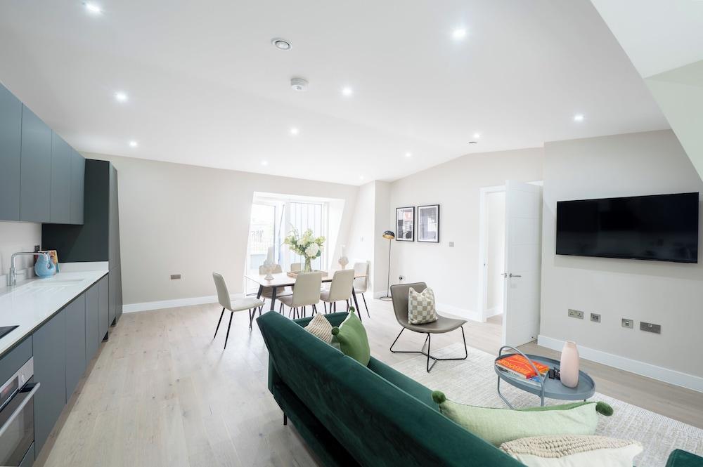 VESTO Tower Bridge Room Type - Premier Apartment VESTO Tower Bridge Room Type - Premier Apartment