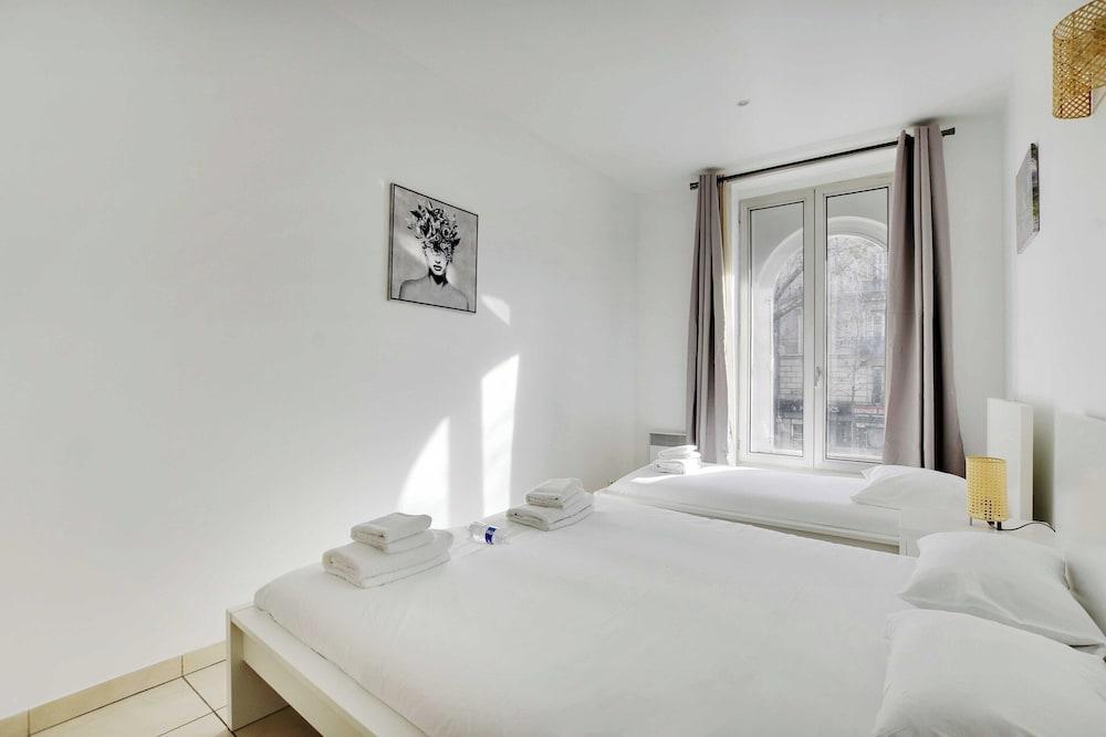Cosy Apartment - 1br/3p - Strasbourg Saint Denis - Tap to explore photos